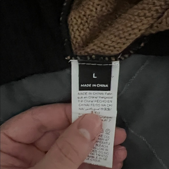 Two-Tone Black and Brown Sweater - Picture 6 of 6